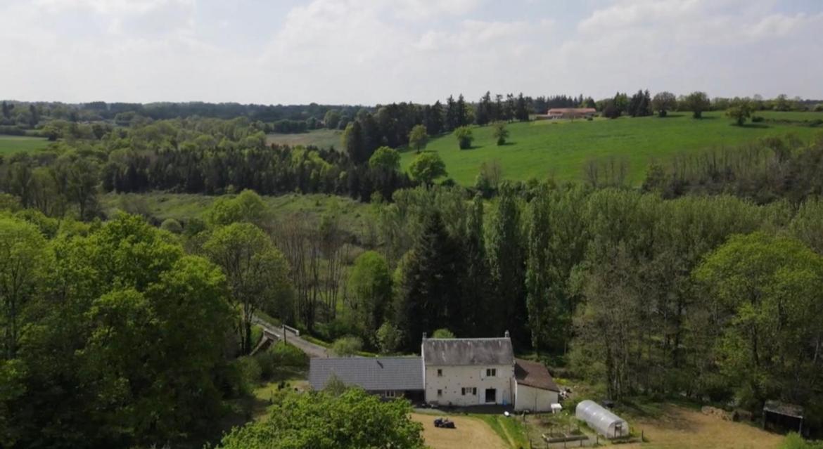 Maple Tree Chambre D'Hotes Bed & Breakfast Darnac Exterior photo